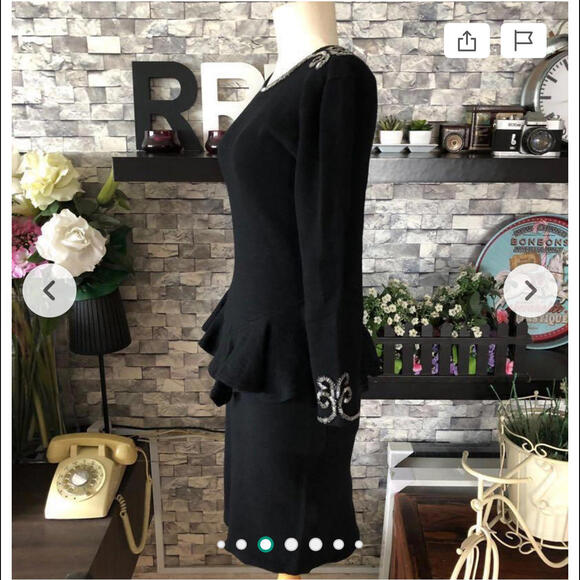 Vintage 1980s Adrienne Vittadini 100% Wool Embellished Peplum Dress size M - Picture 8 of 8